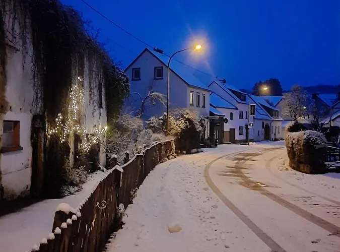 Haus Schneider Kaetchen * Deudesfeld